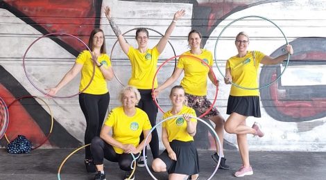 Bewegt im Park – unser Hoopdance-Sommer